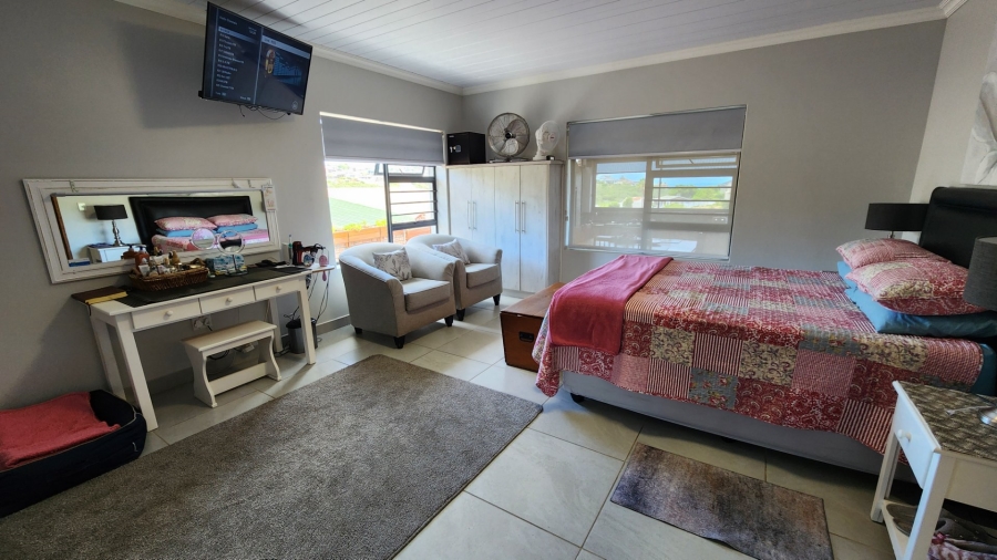 3 Bedroom Property for Sale in Dana Bay Western Cape